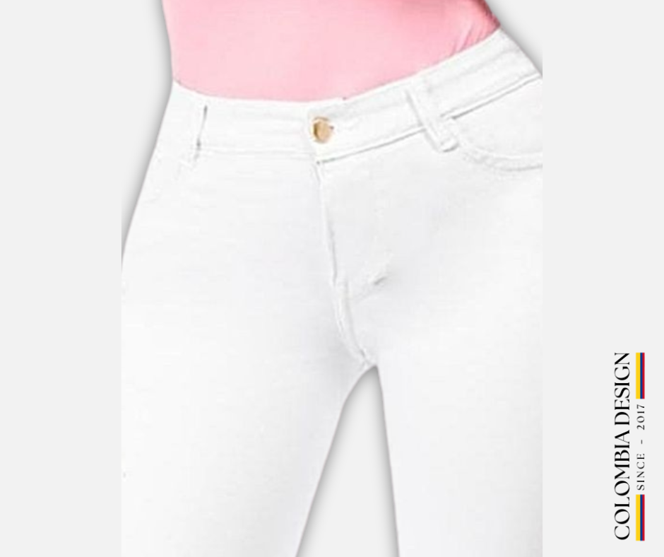 Jean Skinny con Bolsillos traseros, color Blanco. Ref 42.